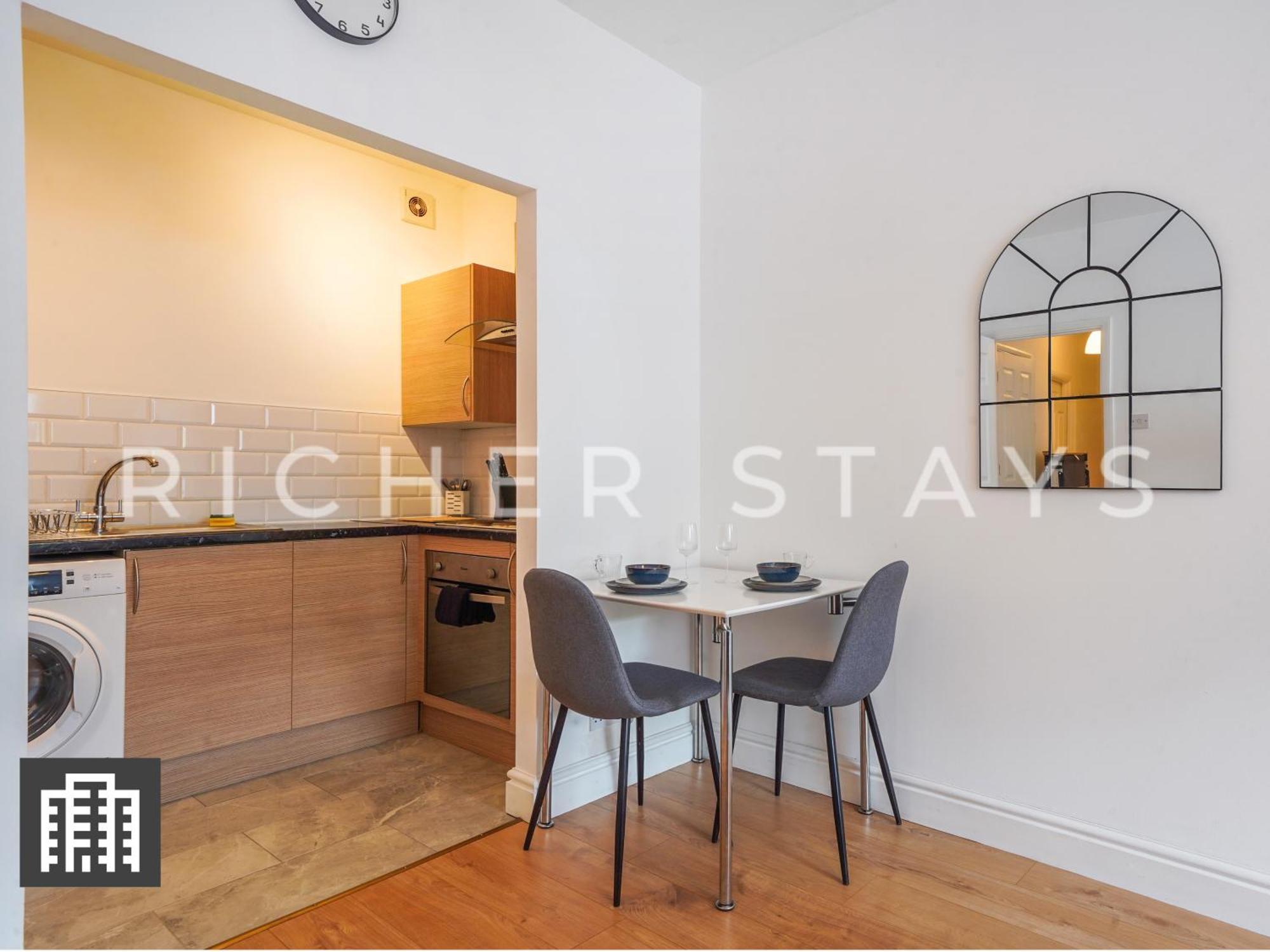 Stylish Canary Wharf Apt, Corporates And Tourists Londen Buitenkant foto